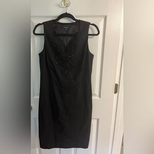 Elegant Black Sleeveless Dress